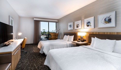 Suite, 2 Queen Beds