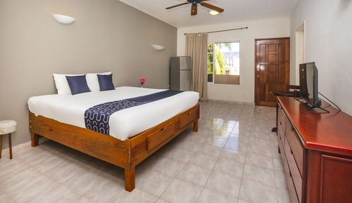 Executive Room, 1 King Bed