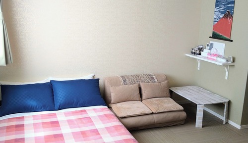 302 Orange, Japanese Style