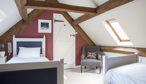 Deluxe Twin Room