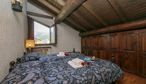 Family Apartment, 1 Bedroom, Mountainside (Arianna)