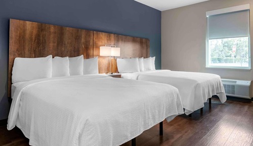 Standard Studio, 2 Queen Beds, Non Smoking, Refrigerator & Microwave