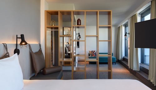 Room, 1 Queen Bed with Sofa bed
