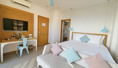 Deluxe Sea View
