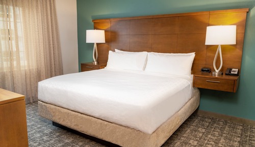 Suite, 1 King Bed