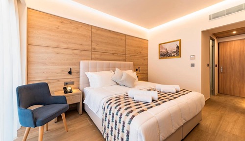 Mini Suite