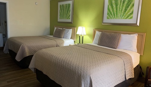 Basic Room, 2 Queen Beds