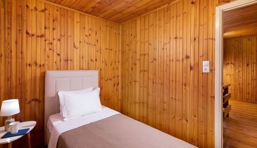Deluxe House, 3 Bedrooms, Sea View