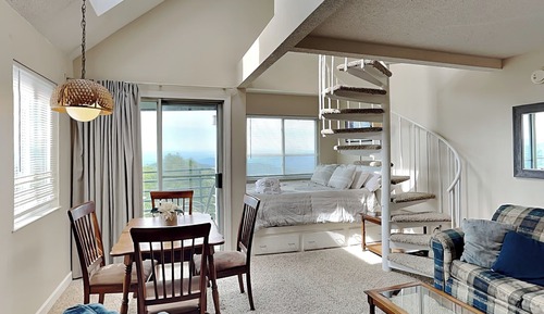 Studio, Multiple Beds, Balcony, Mountain View (The Summit - No Pets Allowed)
