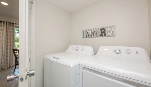 Condo (2 Bedrooms)