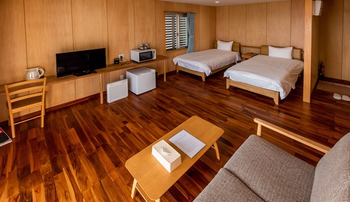 Basic Twin Room, Non Smoking, Kitchen