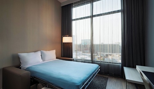 Deluxe Room, 1 King Bed with Sofa bed, Non Smoking (Hearing Accessible)