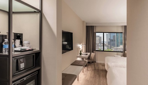 Room, 2 Queen Beds, Non Smoking