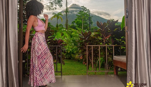 Honeymoon Suite, 1 Queen Bed, Hot Tub, Hill View