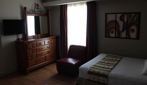 Suite, Multiple Beds