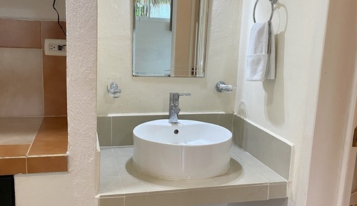 Family Apartment, 1 Bedroom, Private Bathroom, Garden View