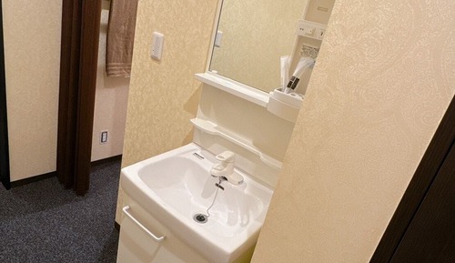 Standard Double Room (203)