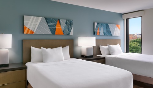 Studio Suite, 2 Queen Beds, Accessible, Kitchen (with Bathtub)
