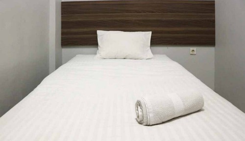 Standard Single Room
