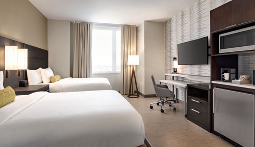 Studio, 2 Queen Beds (Hearing Accessible)