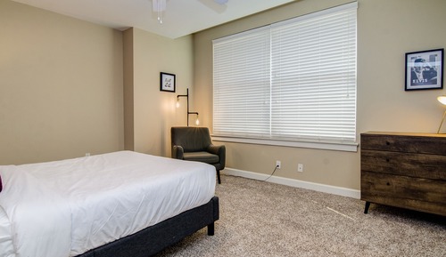 3 Bedrooms, 3.5 Bathroom Luxury Apartment
