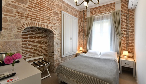 Classic Double Room