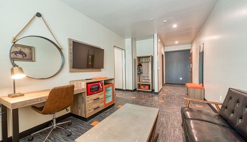 Old Town King Suite with Shower