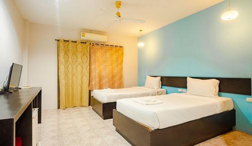 Deluxe Twin Room