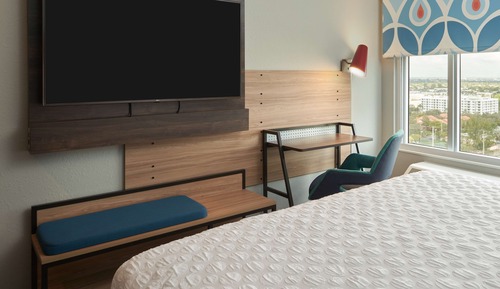 Room, 1 King Bed