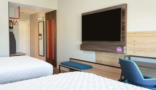 Room, 2 Queen Beds