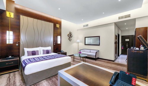 Deluxe Room, 1 King Bed