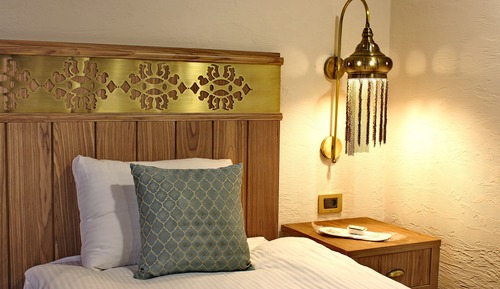 Standard Single Room