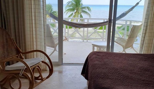Junior Suite, 2 Queen Beds, Non Smoking