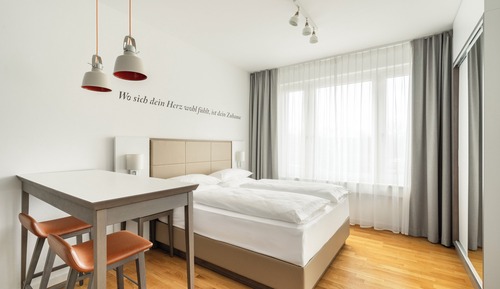 Studio, 1 Queen Bed