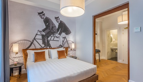 Junior Suite, Terrace (Alinari)