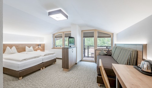 Double Room, Balcony (On Top)