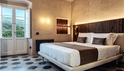Suite, Terrace (Suite Terrace)
