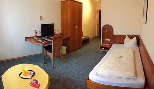 Economy Single Room