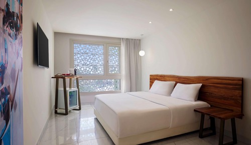 Standard Suite, Courtyard View