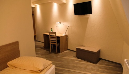Comfort Single Room