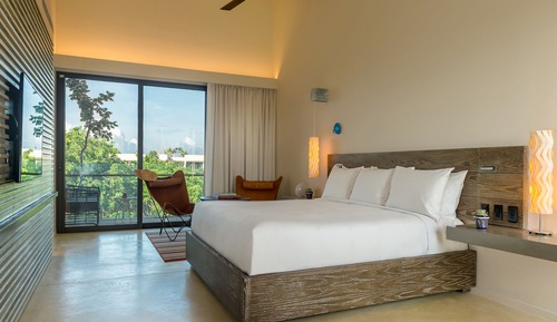 Lagoon View Suite