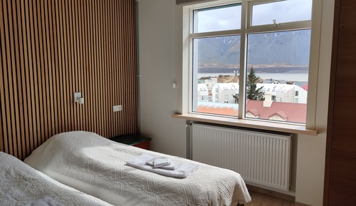 Twin Room, Private Bathroom