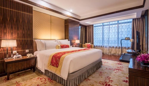 Executive Suite