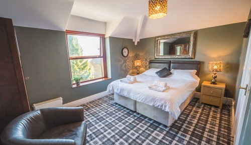 Double Room, Ensuite (7)