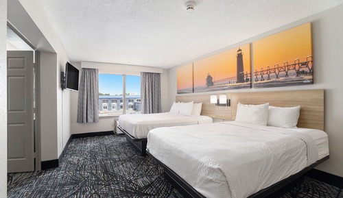 Suite, Multiple Beds, Non Smoking