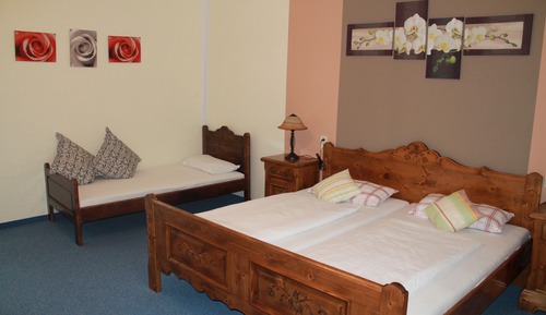 Classic Quadruple Room
