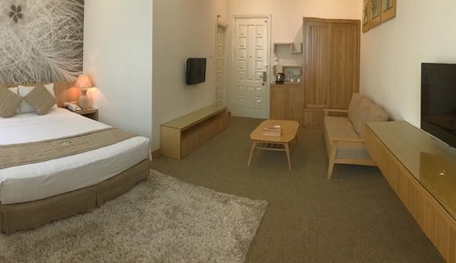 Suite, Bathtub