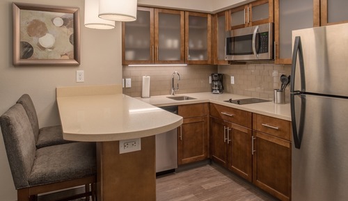 Suite, 1 Bedroom, Mobility Accessible, Kitchen (Transfer Shower)