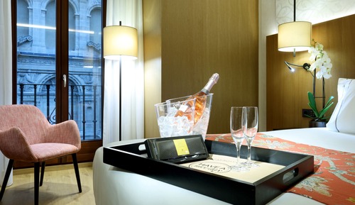 Junior Suite (Cathedral view)