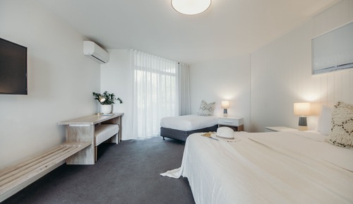 Classic Triple Room, Garden View